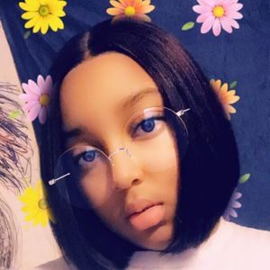 Meet your Posher, Lataryn